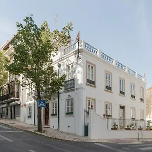 https://almada-villa.hotels-lisbon-portugal.com